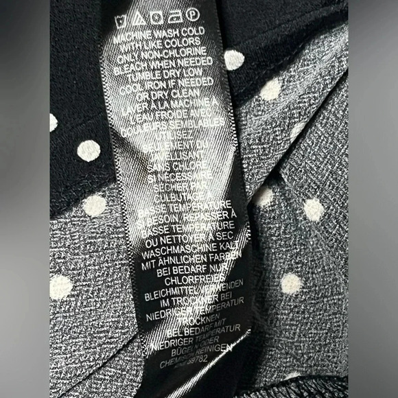 Adrianna Papell Top - Picture 9 of 9